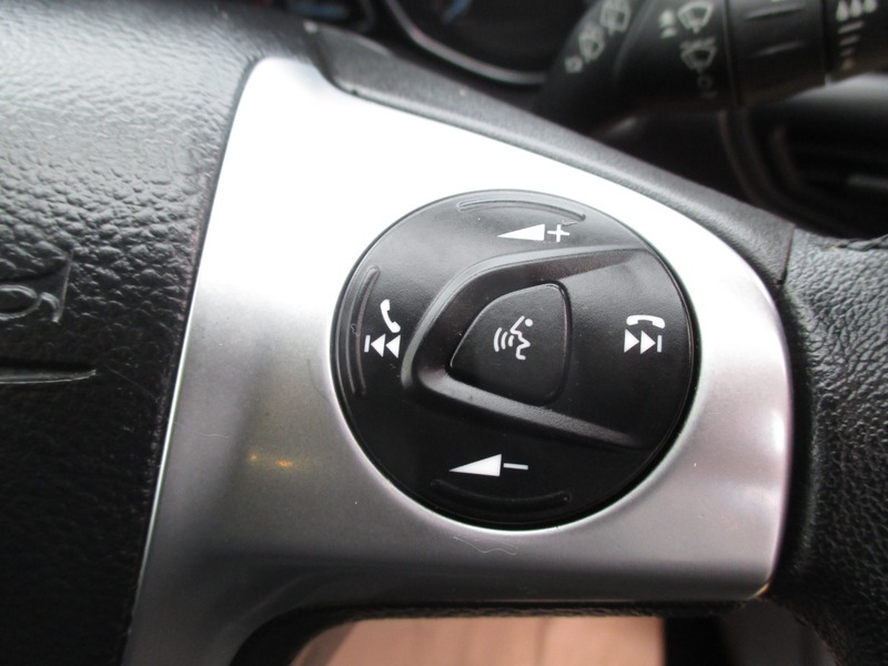 Used Ford Kuga 2016 for sale - 76696959: Photo 41