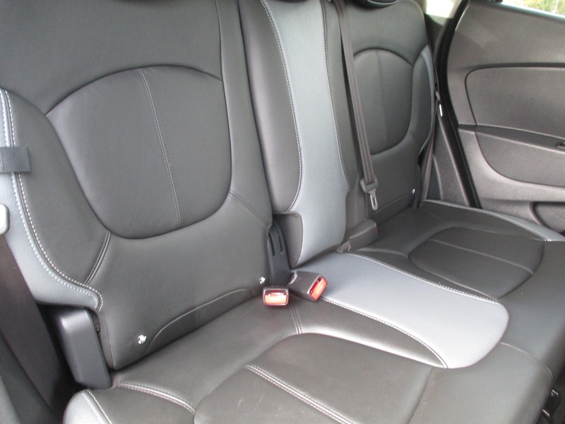 Used Renault Captur 2017 for sale - 76376431: Photo 24