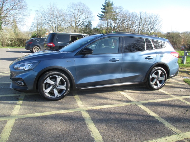 Used Ford Focus 2021 for sale - 77921008: Photo 16