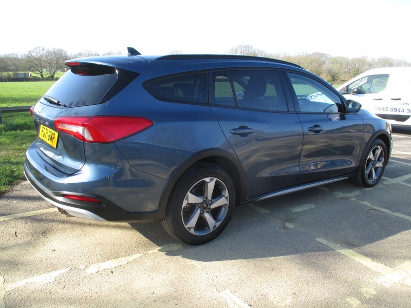 Used Ford Focus 2021 for sale - 77921008: Photo 8