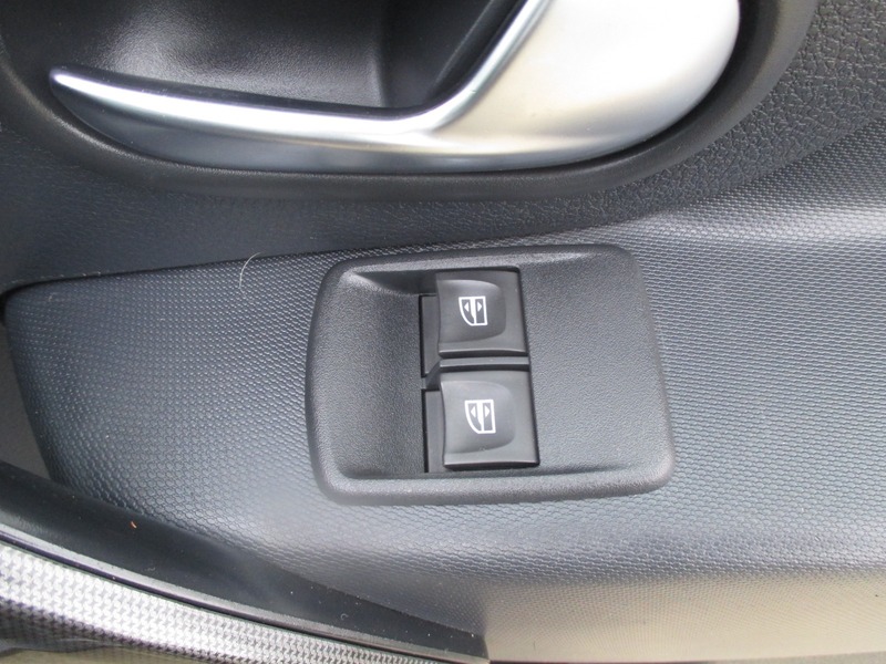 Used Dacia Sandero Stepway 2018 for sale - 77065472: Photo 34