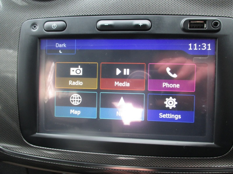 Used Dacia Sandero Stepway 2018 for sale - 77065472: Photo 38