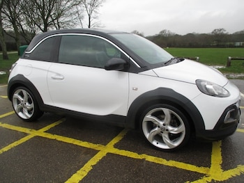 Used Vauxhall ADAM 2016 for sale - 77465400: Photo