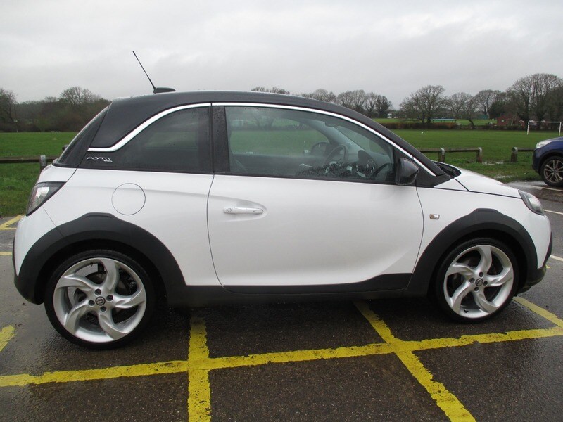 Used Vauxhall ADAM 2016 for sale - 77465400: Photo 6