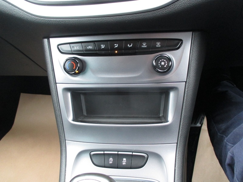 Used Vauxhall Astra 2020 for sale - 77920961: Photo 28