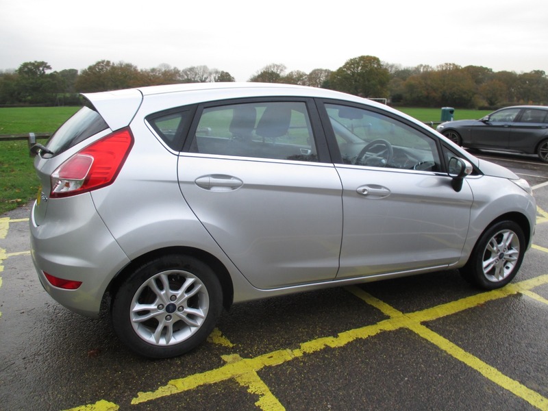 Used Ford Fiesta 2015 for sale - 76583019: Photo 8