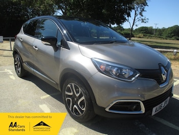 Used Renault Captur 2016 for sale - 79385630: Photo