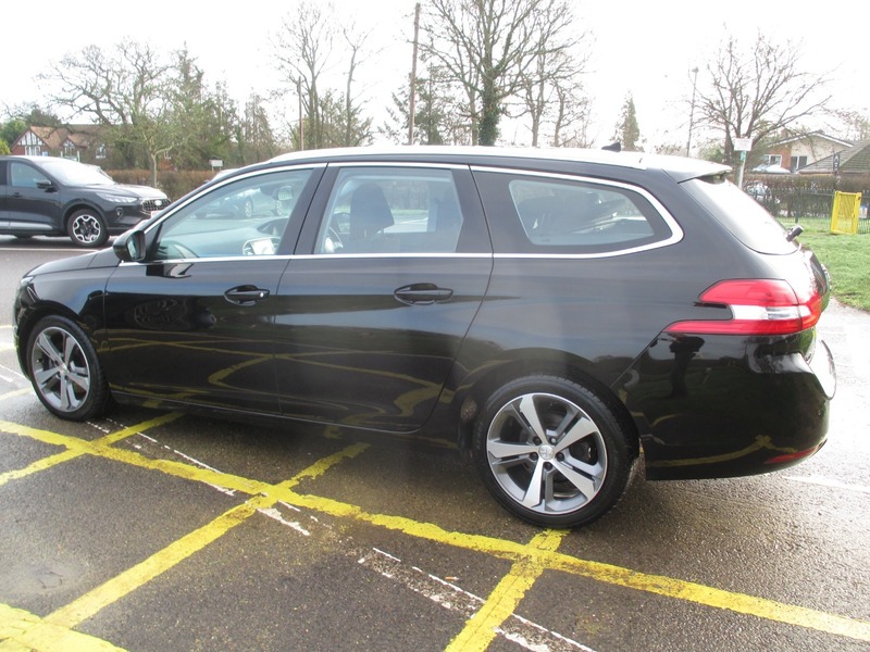 Used Peugeot 308 2016 for sale - 77981712: Photo 15