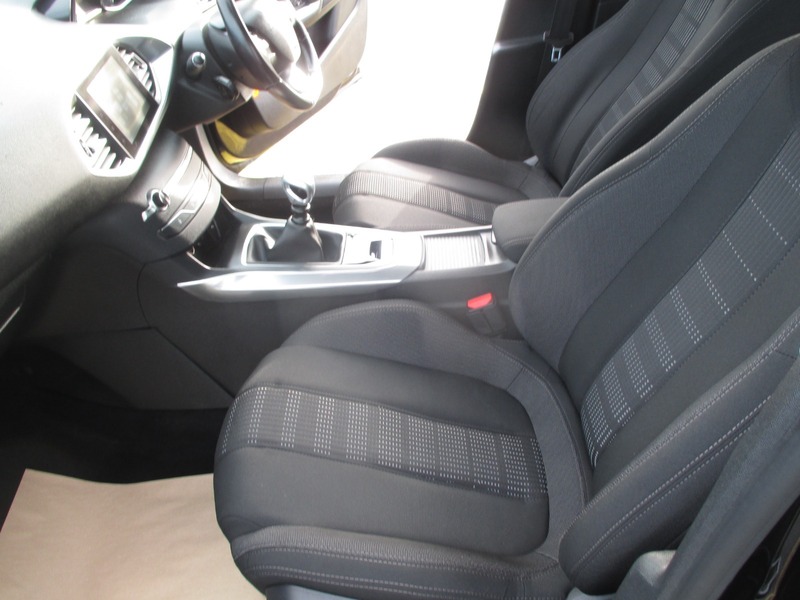 Used Peugeot 308 2016 for sale - 77981712: Photo 33