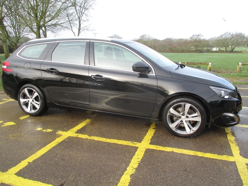 Used Peugeot 308 2016 for sale - 77981712: Photo 5