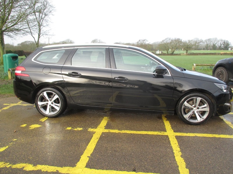 Used Peugeot 308 2016 for sale - 77981712: Photo 6