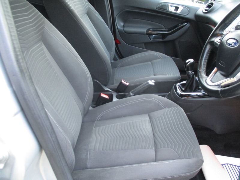 Used Ford Fiesta 2015 for sale - 76696970: Photo 22