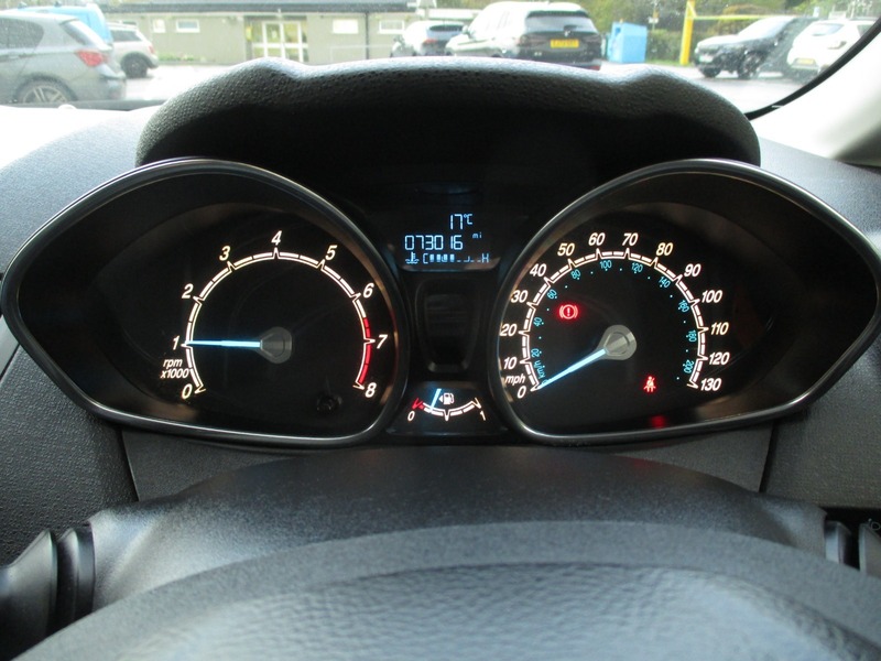 Used Ford Fiesta 2015 for sale - 76696970: Photo 37