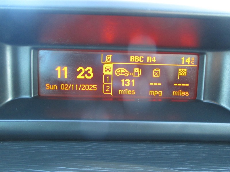 Used Citroen C3 Picasso 2014 for sale - 76454926: Photo 39