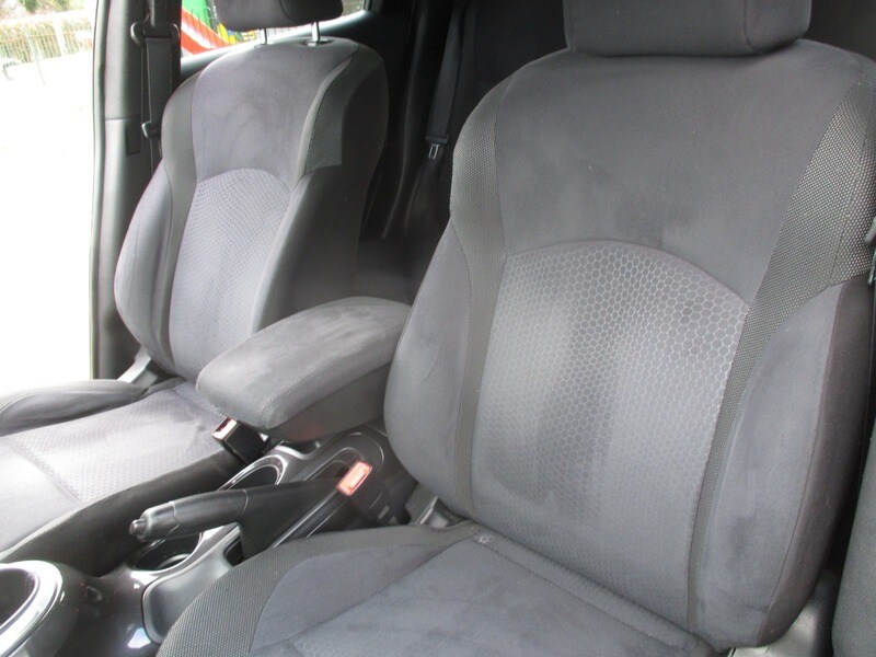 Used Nissan Juke 2015 for sale - 77508200: Photo 32