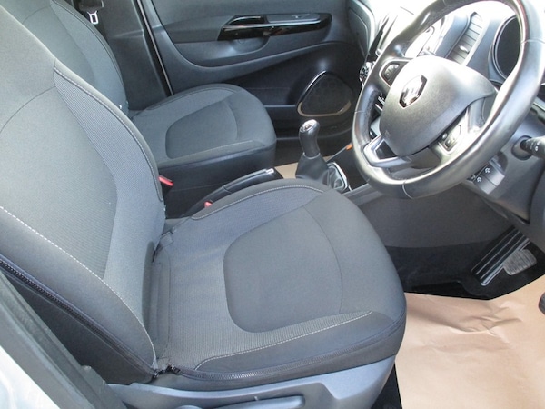 Used Renault Captur 2017 for sale - 76224164: Photo 24