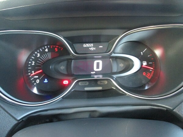 Used Renault Captur 2017 for sale - 76224164: Photo 27