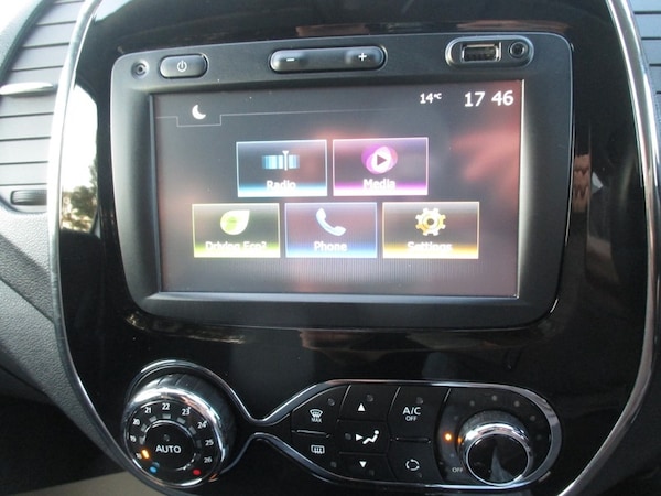 Used Renault Captur 2017 for sale - 76224164: Photo 28
