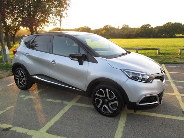 Used Renault Captur 2017 for sale - 76224164: Photo 4