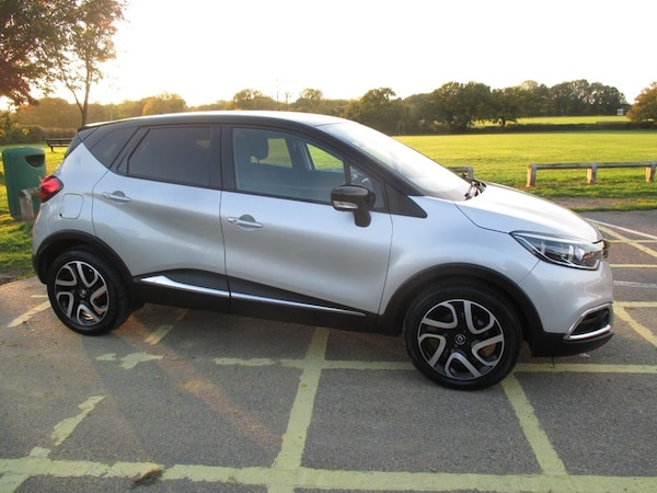 Used Renault Captur 2017 for sale - 76224164: Photo 5
