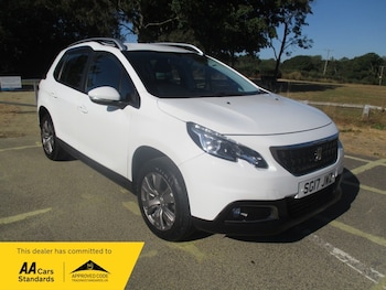 Used Peugeot 2008 2017 for sale - 79462792: Photo