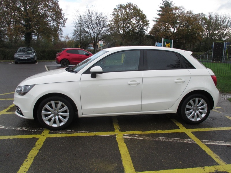 Used Audi A1 2014 for sale - 76618335: Photo 15