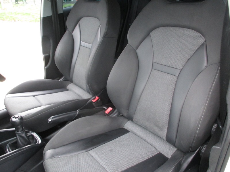 Used Audi A1 2014 for sale - 76618335: Photo 32