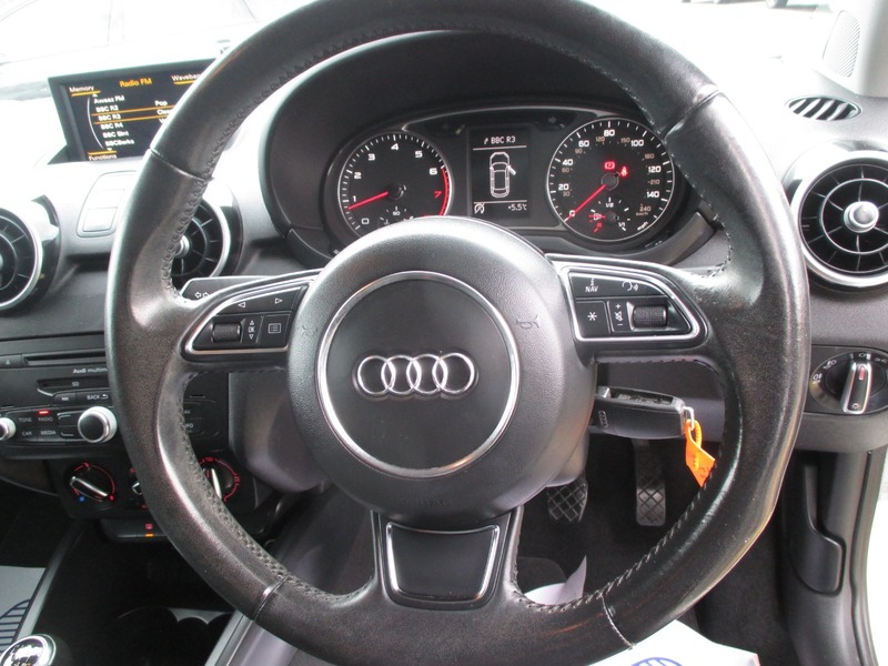 Used Audi A1 2014 for sale - 76618335: Photo 34