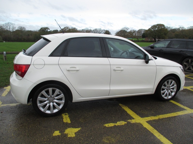 Used Audi A1 2014 for sale - 76618335: Photo 7