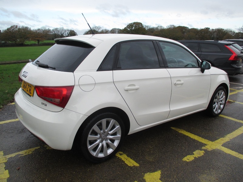Used Audi A1 2014 for sale - 76618335: Photo 8