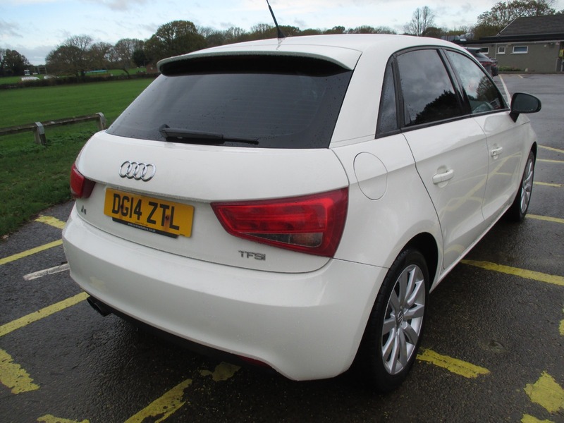 Used Audi A1 2014 for sale - 76618335: Photo 9