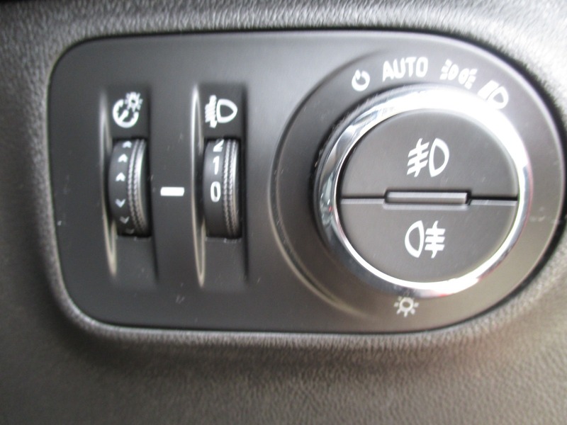 Used Vauxhall Corsa 2018 for sale - 76696951: Photo 35