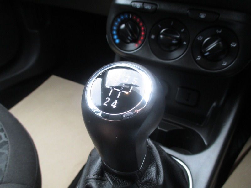 Used Vauxhall Corsa 2017 for sale - 77250996: Photo 40