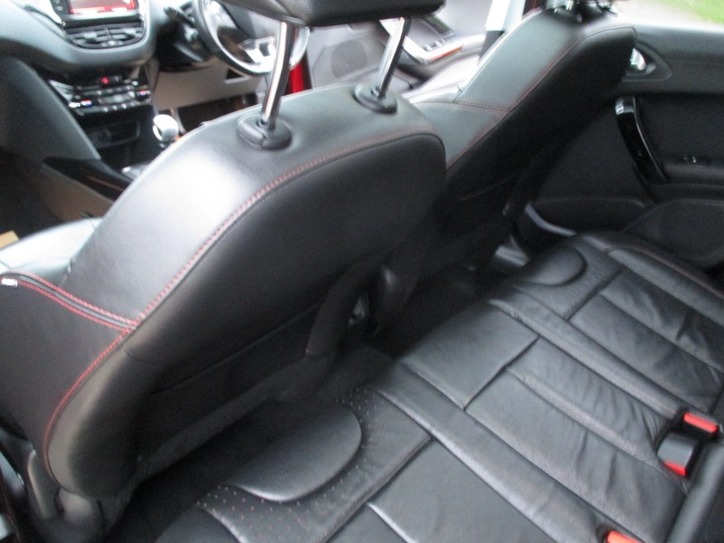 Used Peugeot 2008 2017 for sale - 76696980: Photo 30