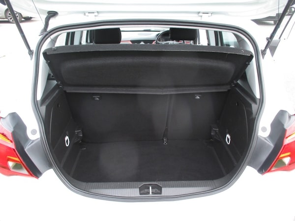 Used Vauxhall Corsa 2015 for sale - 76304511: Photo 25
