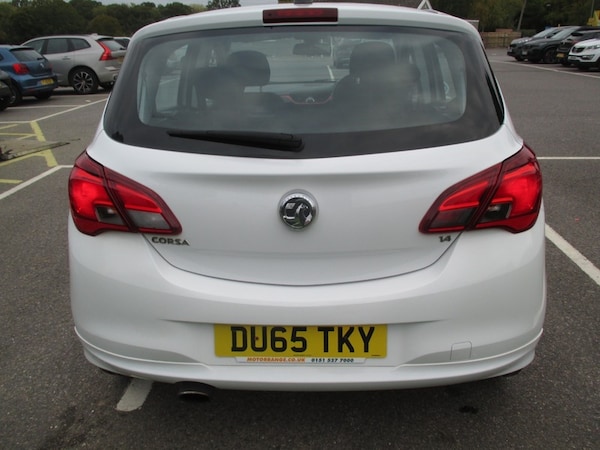 Used Vauxhall Corsa 2015 for sale - 76304511: Photo 9