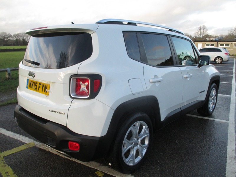 Used Jeep Renegade 2015 for sale - 77228000: Photo 9
