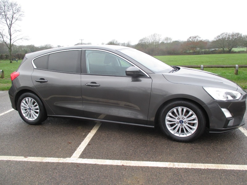 Used Ford Focus 2018 for sale - 76974028: Photo 5