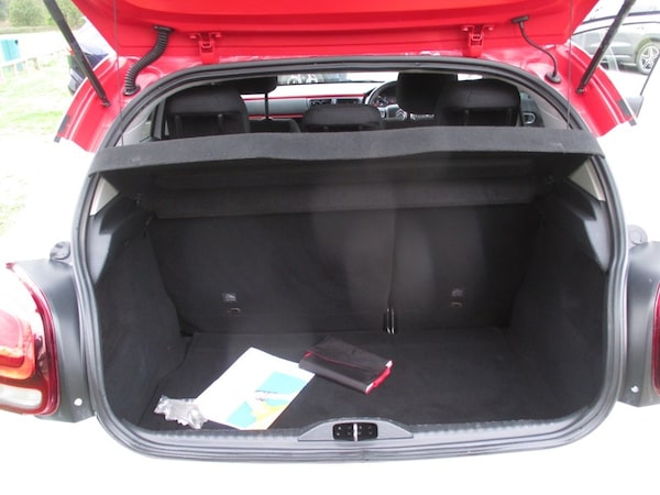 Used Citroen C3 2017 for sale - 76280561: Photo 25