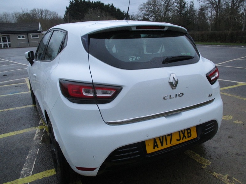 Used Renault Clio 2017 for sale - 76950881: Photo 12