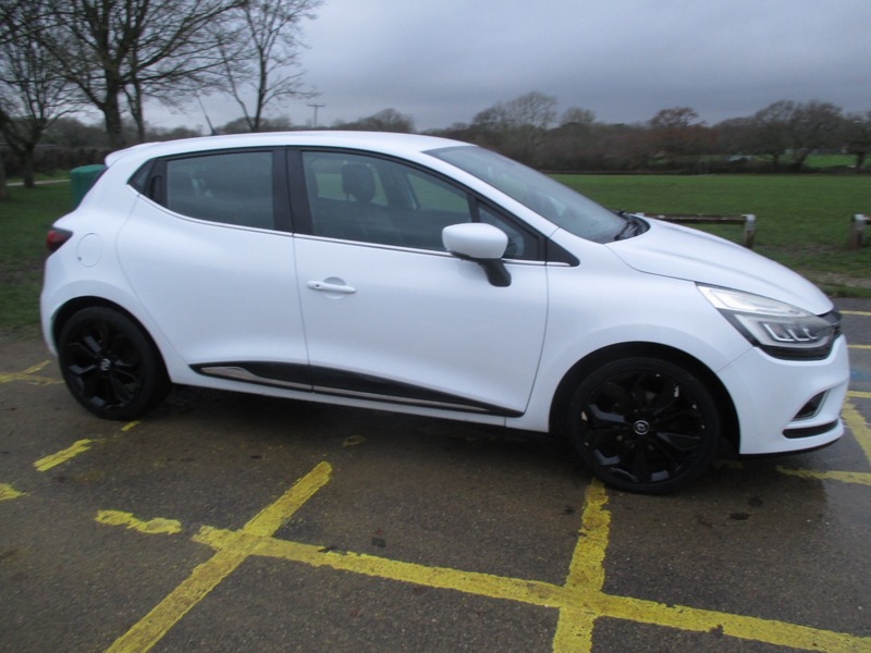 Used Renault Clio 2017 for sale - 76950881: Photo 5