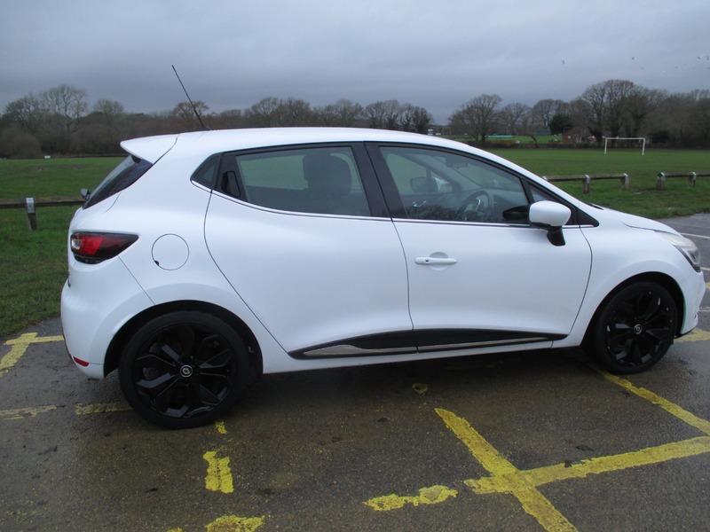 Used Renault Clio 2017 for sale - 76950881: Photo 7