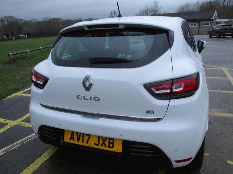 Used Renault Clio 2017 for sale - 76950881: Photo 9