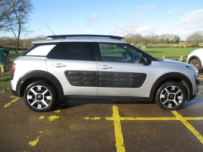Used Citroen C4 Cactus 2016 for sale - 77655922: Photo 6