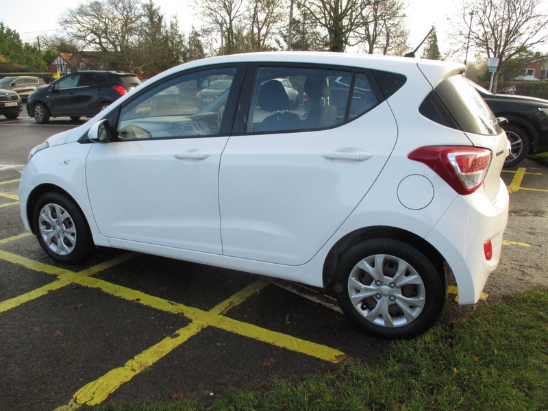 Used Hyundai i10 2014 for sale - 76896668: Photo 13