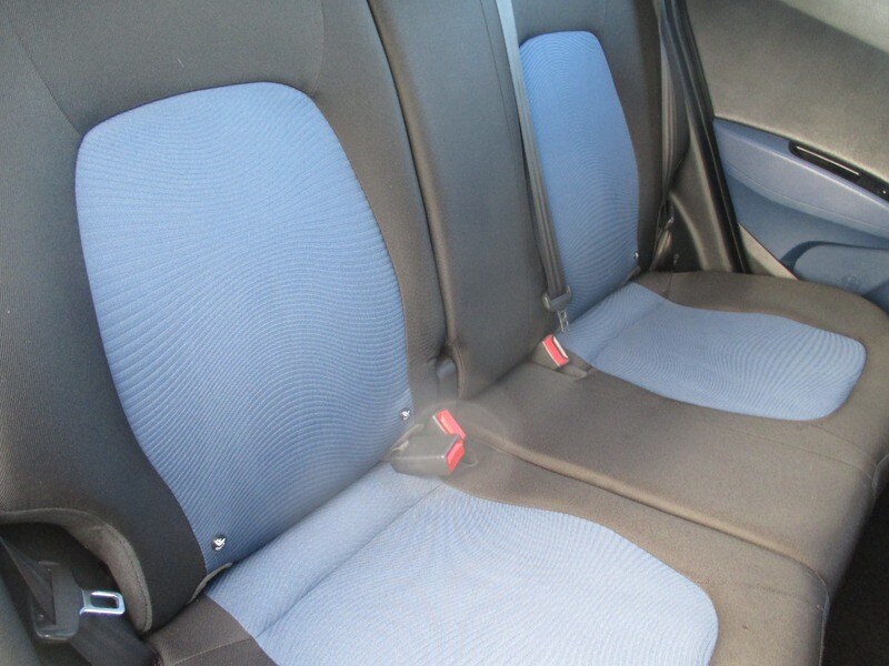 Used Hyundai i10 2014 for sale - 76896668: Photo 23