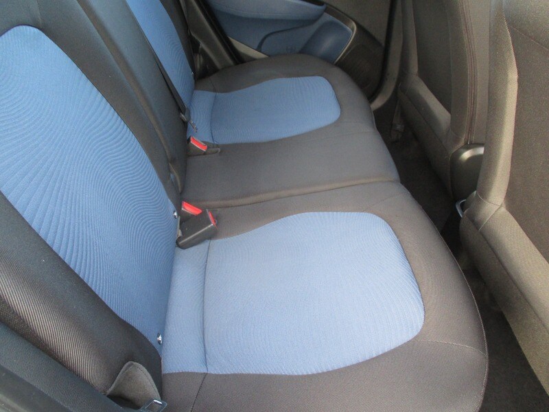 Used Hyundai i10 2014 for sale - 76896668: Photo 24