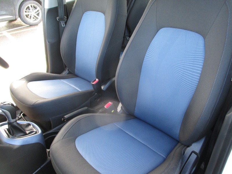 Used Hyundai i10 2014 for sale - 76896668: Photo 32