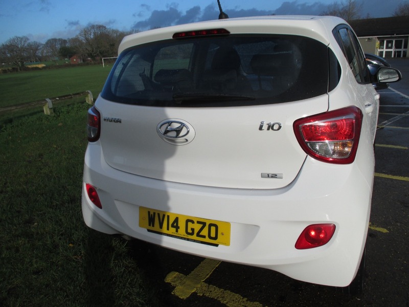 Used Hyundai i10 2014 for sale - 76896668: Photo 9