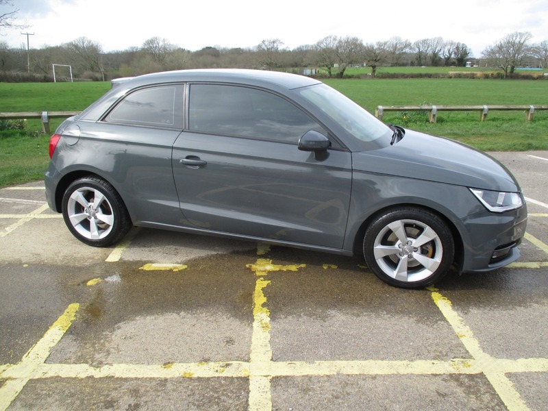 Used Audi A1 2015 for sale - 77880697: Photo 5